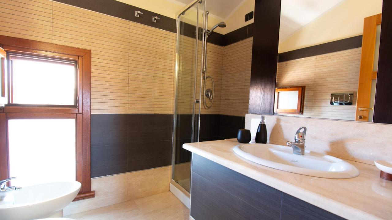 Sardinianworld - La Dimora Del Mare Apartment ตอร์เร กรานเด ภายนอก รูปภาพ